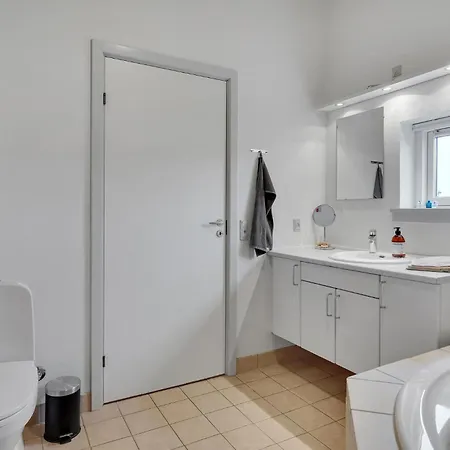 Stunning In Faaborg With Kitchen * Bogentved