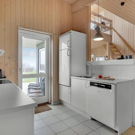 Holiday home Stunning In Faaborg With Kitchen Bogentved