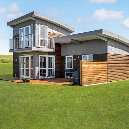 Holiday home Stunning In Faaborg With Kitchen Bogentved